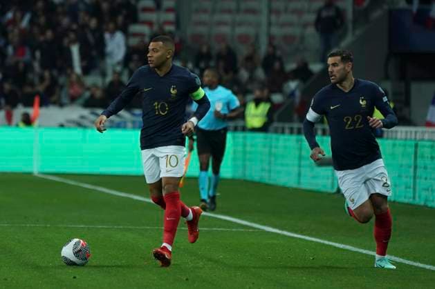 Kilian MbappÃ (France) FOOTBALL : France vs Gibraltar - Match de qualification pour les Championnats d Europe de l UEFA - Nice - 18 11 2023 NorbertScanella Panoramic 