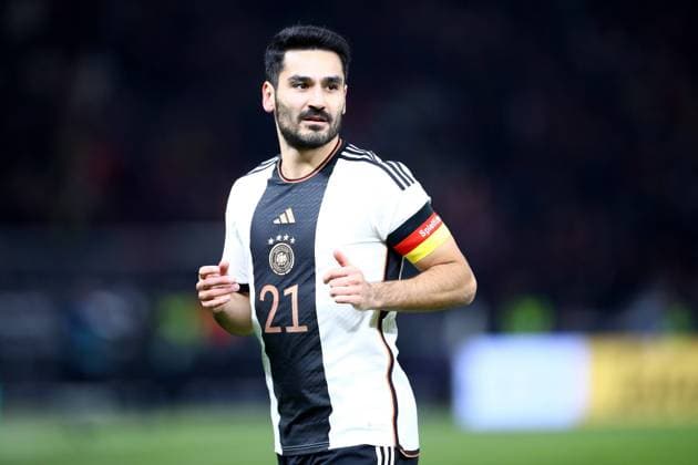 18.11.2023, xtgx, Fussball Länderspiel, Deutschland - Türkei emspor, v.l. Ilkay Gündogan (Deutsche Fussball Nationalmannschaft DFB) Kapitän Kapitänsbinde Spielfuehrer (DFL DFB REGULATIONS PROHIBIT ANY USE OF PHOTOGRAPHS as IMAGE SEQUENCES and or QUASI-VIDEO) Berlin