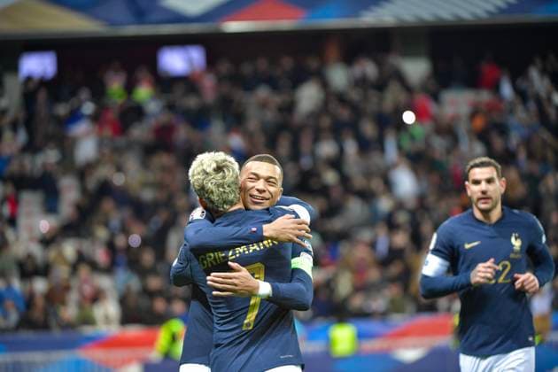 RECORD DATE NOT STATED FRANCE - GIBRALTAR Sebastien RICOU MAXPPP - UEFA EURO, EM, Europameisterschaft,Fussball 2024 Group B qualification match between France and Gibraltar in Nice, France, 18 November 2023. KYLIAN MBAPPE ANTOINE GRIEZMANN  Copyright: xMAXPPPxSebastienxRICOUx 2432 RIC20231118900_005