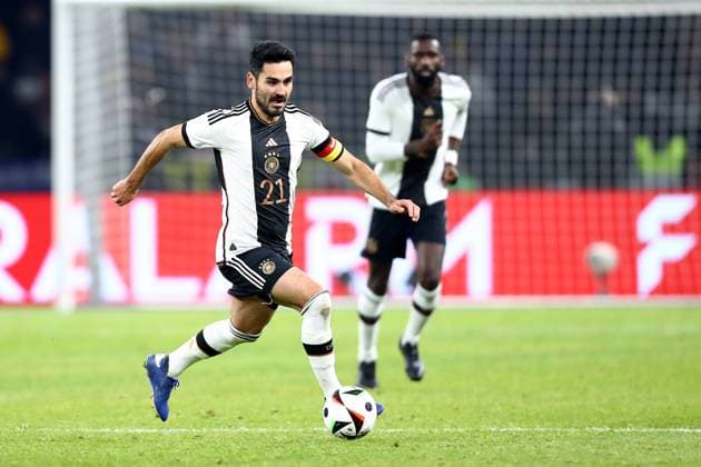 18.11.2023, xtgx, Fussball Länderspiel, Deutschland - Türkei emspor, v.l. Ilkay Gündogan (Deutsche Fussball Nationalmannschaft DFB) (DFL DFB REGULATIONS PROHIBIT ANY USE OF PHOTOGRAPHS as IMAGE SEQUENCES and or QUASI-VIDEO) Berlin