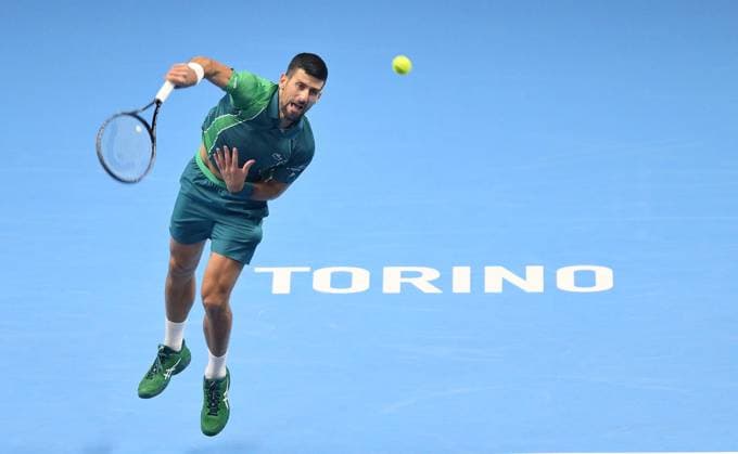 November 18, 2023, Turin: Novak Djokovic of Serbia during the match against Carlos Alcaraz of Spain at the Nitto ATP, Tennis Herren Finals tennis tournament in Turin, Italy, 18 November 2023. ANSA ALESSANDRO DI MARCO Nitto ATP Finals  - ZUMAa110 20231118_zaf_a110_026 Copyright: xAlessandroxDixMarcox