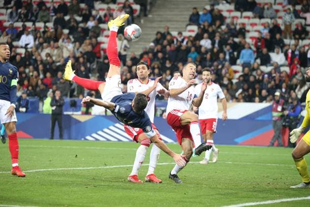 RECORD DATE NOT STATED FRANCE GIBRALTAR Serge Haouzi MAXPPP - Nice Nice le 18 Novembre 2023 au stade de l Allianz Riviera l‚Äôv quipe de France recoit Gibraltar pour le compte des eliminatoires de l euro 2024 du groupe B . Le joueur francais Giroud inscrit son second but sur un ciseau lors du match France Gibraltar Nice, 11 18 2023, The French team hosts Gibraltar for the qualifiers for Euro 2024 Nice Alpes Maritimes France France  Copyright: xMAXPPPxSergexHaouzix SHZ202311182559 SHZ202311182559