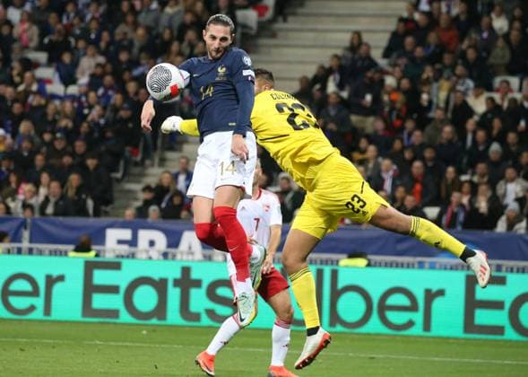 RECORD DATE NOT STATED EURO FRANCE GIBRALTAR FRANCE GIBRALTAR Serge Haouzi MAXPPP - Nice Nice le 18 Novembre 2023 au stade de l Allianz Riviera l‚Äôv quipe de France recoit Gibraltar pour le compte des eliminatoires de l euro 2024 du groupe B . Le joueur francais Rabiot lors du match France Gibraltar Nice, 11 18 2023, The French team hosts Gibraltar for the qualifiers for Euro 2024 Nice Alpes Maritimes France France  Copyright: xMAXPPPxSergexHaouzix SHZ202311182567 SHZ202311182567