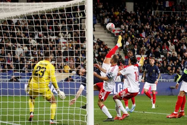 France vs Gibraltar Foot Euro PHOTOPQR NICE MATIN Cyril Dodergny ; Nice ; 18 11 2023 ; Nice le 18 11 2023 - Allianz Riviera - Football - Eliminatoires de l Euro - Groupe B - 9eme journee - L equipe de France affronte Gibraltar - L attaquant de l equipe de france Giroud N09 Nice, 11 18 2023, The French team hosts Gibraltar for the qualifiers for Euro 2024 Nice France  Copyright: xPHOTOPQR NICExMATIN MAXPPPxCyrilxDodergnyx 20231118NIM2658 20231118NIM2658