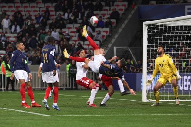 Nice, France, 18th November 2023. Olivier Giroud of France scores with a bicycle kick to give his side a 14-0 lead in the UEFA European Championship, EM, Europameisterschaft Qualifying match at Allianz Riviera Stadium, Nice. Picture credit should read: Jonathan Moscrop Sportimage EDITORIAL USE ONLY. No use with unauthorised audio, video, data, fixture lists, club league logos or live services. Online in-match use limited to 120 images, no video emulation. No use in betting, games or single club league player publications. SPI-2730-0031
