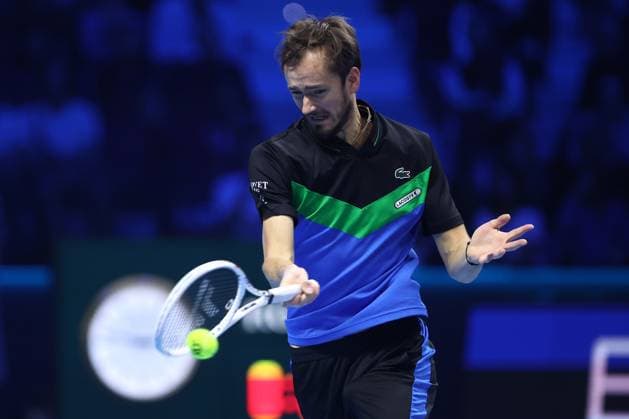 Daniil Medvedev vs Jannik Sinner Daniil Medvedev of Russia in action during the semi-final singles match between Daniil Medvedev of Russia and Jannik Sinner of Italy on Day seven of the Nitto ATP, Tennis Herren World Tour Finals. Torino Pala Alpitour Italy Copyright: xMarcoxCanonierox