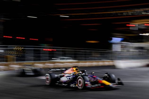 LAS VEGAS - Max Verstappen (Red Bull Racing) during the Las Vegas Formula 1 Grand Prix at the Las Vegas Strip Circuit in Nevada. ANP SEM VAN DER WAL F1 Grand Prix of Las Vegas 2022 23 xVIxANPxSportx xxANPxIVx 484231616 originalFilename: 484231616.jpg