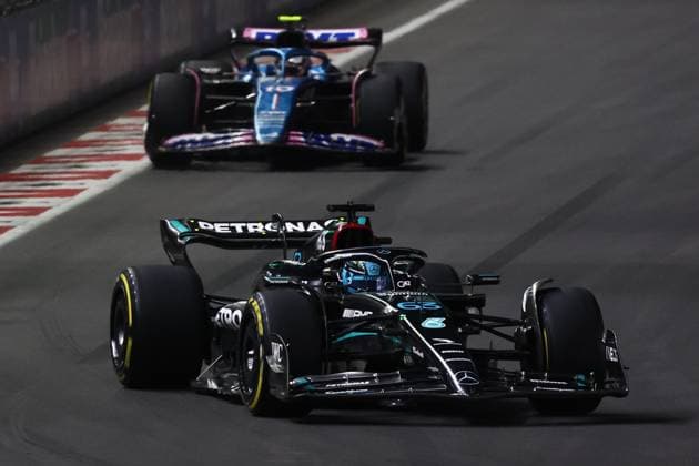 F1 Las Vegas Grand Prix 2023 George Russell of Mercedes and Pierre Gasly of Alpine during the Formula 1 Las Vegas Grand Prix at Las Vegas Strip Circuit in Las Vegas, United States on November 18, 2023. Las Vegas United States  Copyright: xJakubxPorzyckix originalFilename:porzycki-f1lasveg231118_npSyr.jpg
