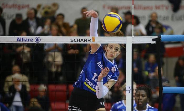 Stuttgart , Volleyball Bundesliga Frauen , Allianz MTV Stuttgart vs. Dresdner SC , Jovana Mirosavljevic ( Stgt )