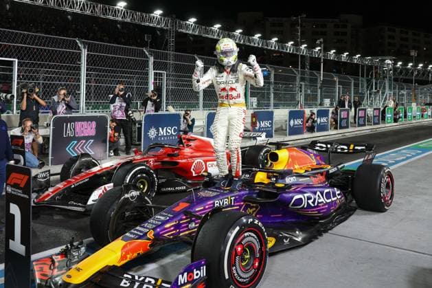 Winner des Grossen Preis von Las Vegas, Max Verstappen (Red Bull), Rennen, Grosser Preis von Las Vegas, Motorsport, Herren, Formel 1, 18.11.2023 Las Vegas Nevada USA