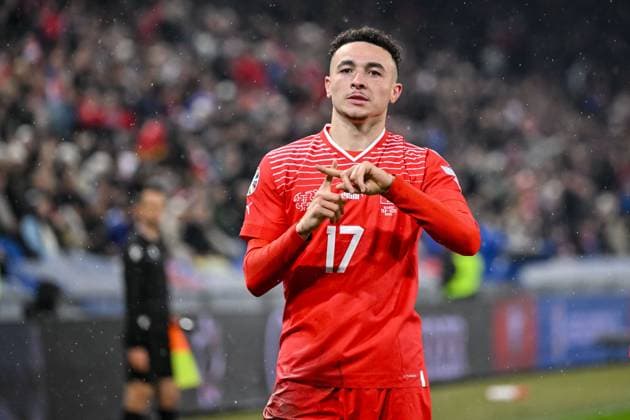 18.11.2023, Basel, Switzerland, St. Jakob-Park, Schweiz vs Kosovo - UEFA European Championship, EM, Europameisterschaft Qualification 2023 2024 Group I, Ruben Vargas (Switzerland) Torjubel, jubelt nach seinem treffer zum 1:0 (Foto H. Langer) Basel St. Jakob-Park Switzerland