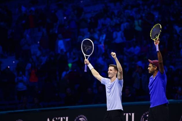 Foto Marco Alpozzi LaPresse 19 Novembre 2023 Torino - Italia - - Tennis Nitto ATP, Tennis Herren Finals - final doubles match against - Marcel Granollers (ESP) e Horacio Granollers (ARG) vs Rajeev Ram (USA) e Joe Salisbury (GBR) Nella foto: Rajeev Ram (USA) e Joe Salisbury (GBR) festeggiano dopo la vittoria nella finale November 19, 2023 Turin - Italy - Sport - Tennis Nitto ATP Finals - final doubles match against Marcel Granollers (ESP) Horacio Zeballos (ARG) vs Rajeev Ram (USA) Joe Salisbury (GBR) In the pic: Rajeev Ram (USA) e Joe Salisbury (GBR) celebrates after winning  Copyright: xMarcoxAlpozzi LaPressex