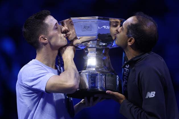 Granollers Zeballos vs Ram Salisbury Rajeev Ram of USA and Joe Salisbury of Great Britain celebrate with the trophy at the end of the final double match between Marcel Granollers of Spain and Horacio Zeballos of Argentina against Rajeev Ram of USA and Joe Salisbury of Great Britain on Day eight of the Nitto ATP, Tennis Herren World Tour Finals. Turin Pala Alpitour Italy Copyright: xMarcoxCanonierox