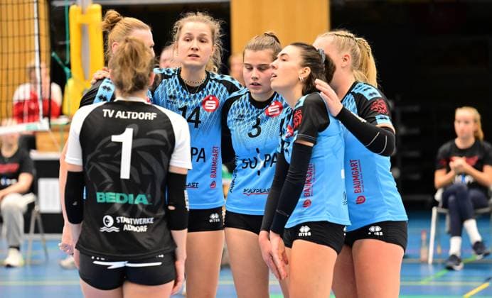 19.11.2023 - Volleyball - 2. Bundesliga Damen Frauen - Saison 2023 2024 - TV Suspa Altdorf - VC Wiesbaden II - - xwoxzix - Mannschaft Team Altdorf enttäuscht Enttäuschung