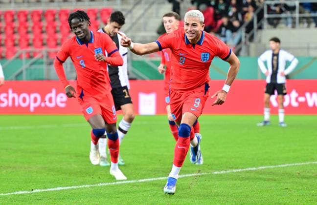 20.11.2023 - Fussball - Deutsche Fussballnationalmannschaft Nationalmannschaft der U20-Juniornen DFB - Länderspiel : Deutschland gg England - - xwoxzix - Torjubel Jubel Freude nach Treffer Tor Torschuß zum 1:1 durch Mateo Joseph (9, England ) -