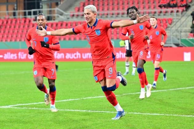20.11.2023 - Fussball - Deutsche Fussballnationalmannschaft Nationalmannschaft der U20-Juniornen DFB - Länderspiel : Deutschland gg England - - xwoxzix - Torjubel Jubel Freude nach Treffer Tor Torschuß zum 1:1 durch Mateo Joseph (9, England ) -