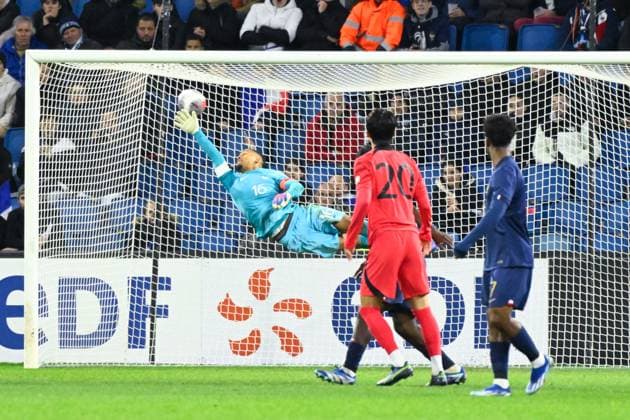 Restes Guillaume ( 16 - France ) during the match between France and South Korea U21, U 21 at Stade Oceane on November 20, 2023 in Le Havre, France. ( Photo by federico pestellini panoramic ) - FOOTBALL : France vs Coree du Sud Espoirs - Le Havre - 20 11 2023 FedericoPestellini Panoramic 