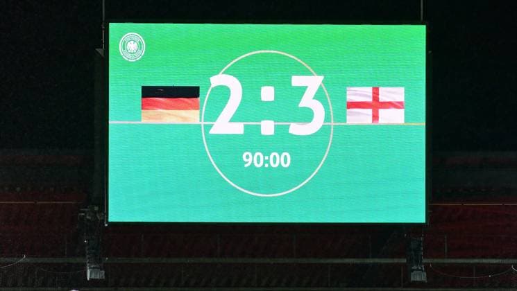 20.11.2023 - Fussball - Deutsche Fussballnationalmannschaft Nationalmannschaft der U20-Juniornen DFB - Länderspiel : Deutschland gg England - - xwoxzix - Endergebnis auf Anzeigetafel