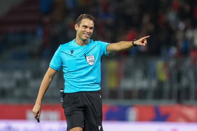 OLOMOUC 20.11.2023 MECZ 10. KOLEJKA ELIMINACJE DO MISTRZOSTW EUROPY 2024 GRUPA E: CZECHY - MOLDAWIA - QUALIFICATION FOR UEFA EURO, EM, Europameisterschaft,Fussball 2024 MATCH GROUP E IN OLOMUNIEC: CZECH REPUBLIC - MOLDOVA SANDRO SCHARER FOT. MICHAL CHWIEDUK FOKUSMEDIA NEWSPIX.PL --- Newspix.pl  231120CHW087