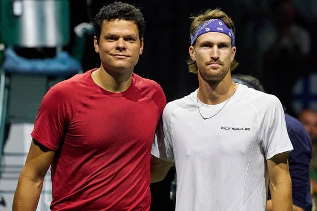 Milos Raonic of Canada and Patrick Kaukovalta of Finland take a photo together during the Davis Cup Finals 8 match between Canada and Finland at Palacio de los Deportes Jose Maria Martin Carpena on November 21, 2023 in Malaga, Spain. (Photo by Camilla Stolen Imago) Malaga Spain Copyright: xCamillaxStolenx L1100705