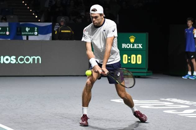 RECORD DATE NOT STATED Canada s Gabriel Diallo in action against Finland s Otto Virtanen during the Finals Davis Cup 2023 match Canada vs Finland at thePalacio Martin Carpena, Spain in Malaga on November 21, 2023 Copyright: xAndreaxRositox DSC_1978