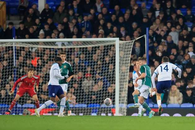 UEFA EURO, EM, Europameisterschaft,Fussball U21, U 21 Qualifiers England U21v Northern Ireland U21 Tyler Morton 14 of England U21 scores to make it 1-0 during the UEFA Euro U21 Qualifiers match England U21 vs Northern Ireland U21 at Goodison Park, Liverpool, United Kingdom, 21st November 2023 (Photo by Conor Molloy News Images) Liverpool Goodison Park Merseyside United Kingdom Copyright: xConorxMolloy NewsxImagesx