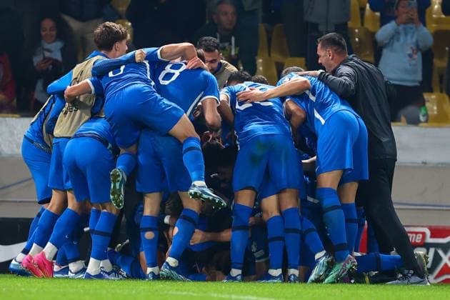 Sport Bilder des Tages Greece v France UEFA EURO, EM, Europameisterschaft,Fussball 2024 Qualifiers Greece players celebrate a goal during the UEFA Euro 2024 Qualifiers match at OPAP Arena, Athens Copyright: xYannisxHalasx FIL-19245-0054 UK Newspapers OUT