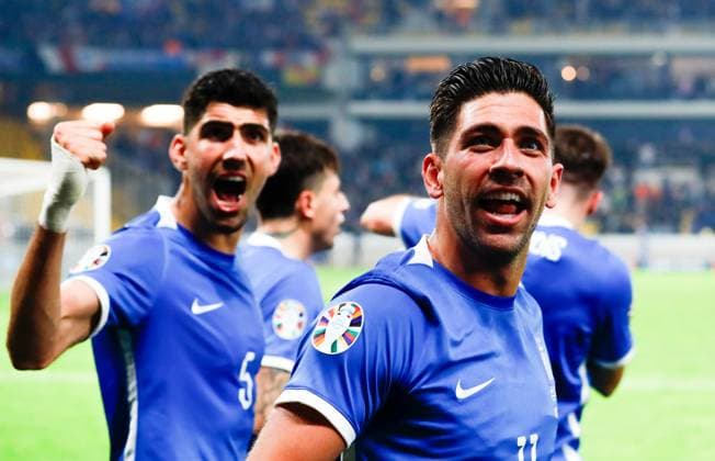Greece v France UEFA EURO, EM, Europameisterschaft,Fussball 2024 Qualifiers Anastasios Bakasetas of Greece celebrates during the UEFA Euro 2024 Qualifiers match at OPAP Arena, Athens Copyright: xYannisxHalasx FIL-19245-0062 UK Newspapers OUT
