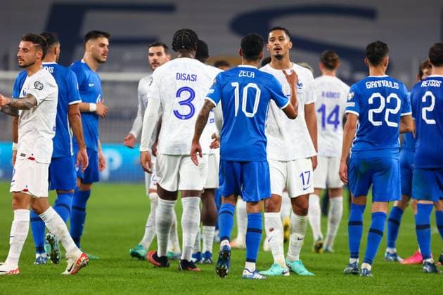 Greece v France UEFA EURO, EM, Europameisterschaft,Fussball 2024 Qualifiers Greece and France players at the end of the UEFA Euro 2024 Qualifiers match at OPAP Arena, Athens Copyright: xYannisxHalasx FIL-19245-0078 UK Newspapers OUT