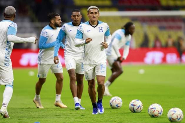 RECORD DATE NOT STATED CONCACAF NATIONS LEAGUE 2022-2023 Mexico vs Honduras CFV Andy Najar of Honduras during the game Mexican national team, Nationalteam (Mexico) vs Honduras, corresponding to the Quarterfinals second Leg of the Concacaf Nations League 2023-2024, at Azteca, on November 21, 2023. <br><br> Andy Najar de Honduras durante el partido Seleccion Nacional Mexicana (Mexico) vs Honduras, correspondiente a Cuartos de Final Vuelta de la Liga de Naciones de Concacaf 2023-2024, en el Estadio Azteca, el 21 de Noviembre de 2023. CIUDAD DE MEXICO CDMX MEXICO  Copyright: xUlisesxNaranjox 20231121201431_CNL_CFV_MEX_HON_NAJAR99