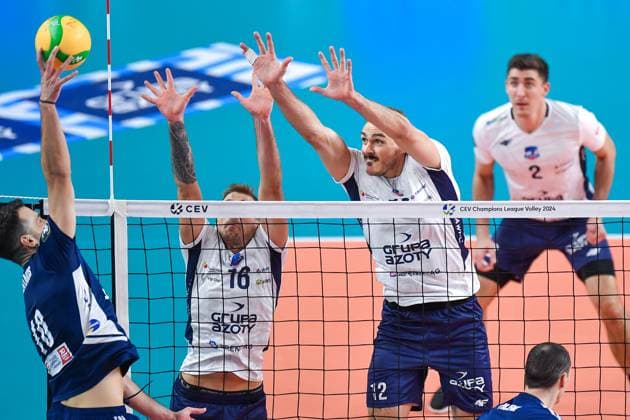 2023.11.22 Kedzierzyn-Kozle Siatkowka Mezczyzn CEV Liga Mistrzow Sezon 2023 2024 Grupa Azoty ZAKSA Kedzierzyn-Kozle - Olympiacos Piraeus N z Radoslaw Gil, Andreas Takvam Foto Marcin Bulanda PressFocus 2023.11.22 Kedzierzyn-Kozle Volleyball Men CEV Champions League Season 2023 2024 Grupa Azoty ZAKSA Kedzierzyn-Kozle - Olympiacos Piraeus Radoslaw Gil, Andreas Takvam Credit: Marcin Bulanda PressFocus NEWSPIX.PL --- Newspix.pl  20231122xPF_MB0264
