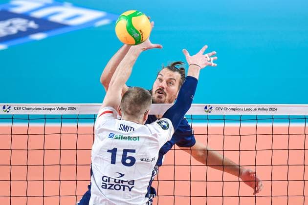 2023.11.22 Kedzierzyn-Kozle Siatkowka Mezczyzn CEV Liga Mistrzow Sezon 2023 2024 Grupa Azoty ZAKSA Kedzierzyn-Kozle - Olympiacos Piraeus N z Foto Marcin Bulanda PressFocus 2023.11.22 Kedzierzyn-Kozle Volleyball Men CEV Champions League Season 2023 2024 Grupa Azoty ZAKSA Kedzierzyn-Kozle - Olympiacos Piraeus Credit: Marcin Bulanda PressFocus NEWSPIX.PL --- Newspix.pl  20231122xPF_MB0371