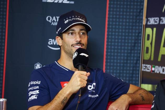 RICCIARDO Daniel (aus), Scuderia AlphaTauri AT04, portrait during the 2023 Formula 1 Etihad Airways Abu Dhabi Grand Prix, 22th round of the 2023 Formula One World Championship, WM, Weltmeisterschaft from November 24 to 26, 2023 on the Yas Marina Circuit, in Abu Dhabi - F1 - ABU DHABI GRAND PRIX 2023 DPPI Panoramic  00123047_G0OD7586