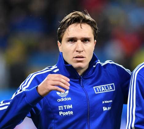 20.11.2023, Leverkusen, Germany, BayArena, Ukraine vs Italy - UEFA EURO, EM, Europameisterschaft,Fussball 2024 European Qualifiers - Group C, Federico Chiesa (Italy) schaut (Foto Ralf Treese) Leverkusen BayArena North Rhine-Westphalia Germany