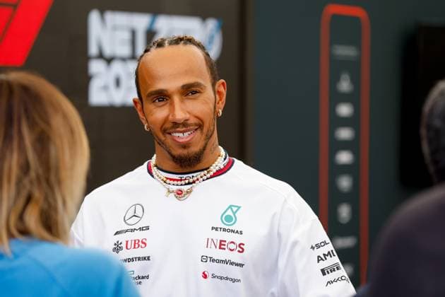 44 Lewis Hamilton (GBR, Mercedes-AMG Petronas F1 Team), F1 Grand Prix of Abu Dhabi at Yas Marina Circuit on November 23, 2023 in Abu Dhabi, United Arab Emirates. (Photo by HOCH ZWEI) Abu Dhabi United Arab Emirates