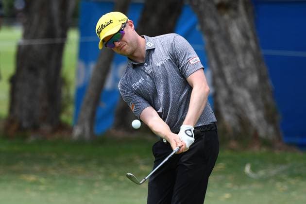 GOLF AUSTRALIAN PGA, Golf Herren Ben Eccles plays a shot during round 2 of the 2023 Australian PGA Championship in Brisbane, Friday, November 24, 2023. ( NO ARCHIVING, EDITORIAL USE ONLY, NO USE IN BOOKS WITHOUT CONSENT BRISBANE QUEENSLAND AUSTRALIA  Copyright: xJONOxSEARLEx 20231124001869023535