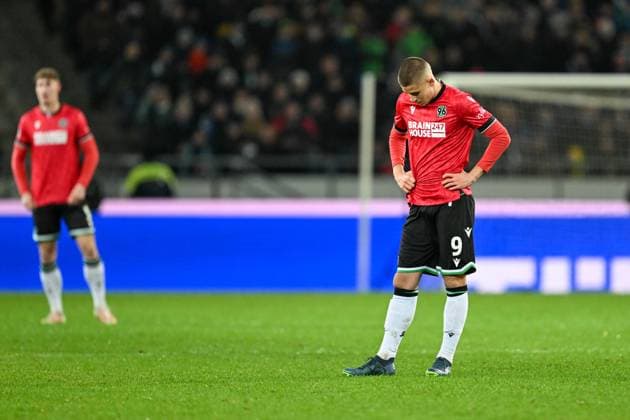 2. Bundesliga - Hannover 06 - Hertha BSC Berlin am 24.11.2023 in der HDI Arena in Hannover Nicolo Tresoldi (Hannover 96) unzufrieden, enttäuscht, enttaeuscht, niedergeschlagen.