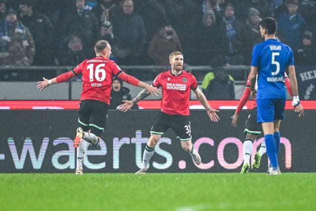 2. Bundesliga - Hannover 06 - Hertha BSC Berlin am 24.11.2023 in der HDI Arena in Hannover Jubel, Torjubel, Torschuetze, Torschütze Andreas Voglsammer (Hannover 96) jubelt nach seinem Tor zum 2:2.