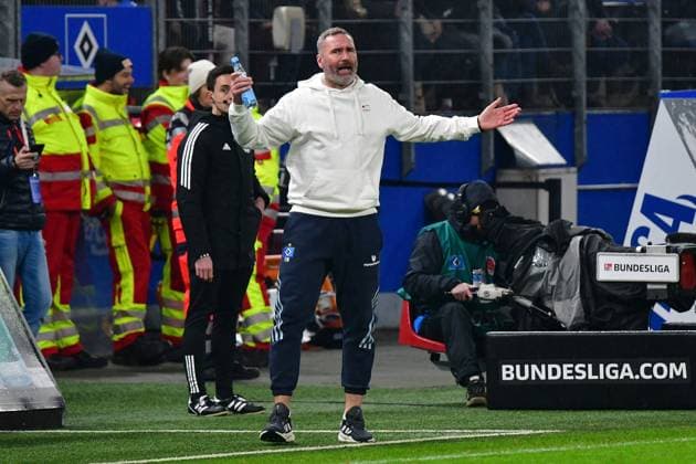 Fußball I Herren I Saison 2023 2024 I 2. Bundesliga I 14. Spieltag I Hamburger SV - Eintracht Braunschweig I 24.11.2023 HSV Trainer Tim Walter Hamburg Volksparkstadion Hamburg Deutschland
