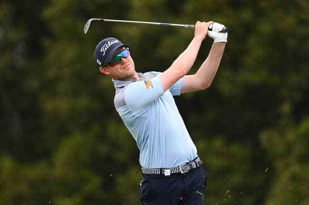 GOLF AUSTRALIAN PGA, Golf Herren Ben Eccles plays a shot during round 3 of the 2023 Australian PGA Championship in Brisbane, Saturday, November 25, 2023. ( NO ARCHIVING, EDITORIAL USE ONLY, NO USE IN BOOKS WITHOUT CONSENT BRISBANE QUEENSLAND AUSTRALIA  Copyright: xJONOxSEARLEx 20231125001869446351