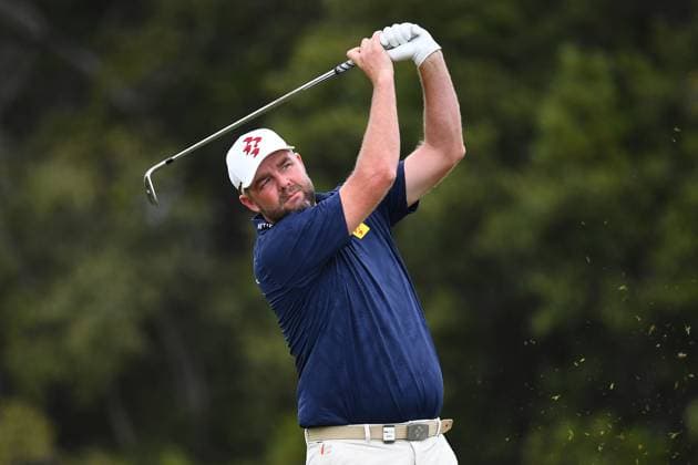 GOLF AUSTRALIAN PGA, Golf Herren Marc Leishman plays a shot during round 3 of the 2023 Australian PGA Championship in Brisbane, Saturday, November 25, 2023. ( NO ARCHIVING, EDITORIAL USE ONLY, NO USE IN BOOKS WITHOUT CONSENT BRISBANE QUEENSLAND AUSTRALIA  Copyright: xJONOxSEARLEx 20231125001869446529