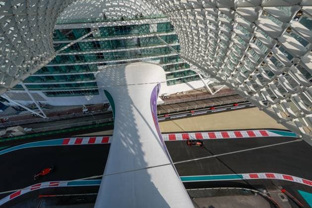 11 Sergio Perez (MEX, Oracle Red Bull Racing), F1 Grand Prix of Abu Dhabi at Yas Marina Circuit on November 25, 2023 in Abu Dhabi, United Arab Emirates. (Photo by HOCH ZWEI) Abu Dhabi United Arab Emirates