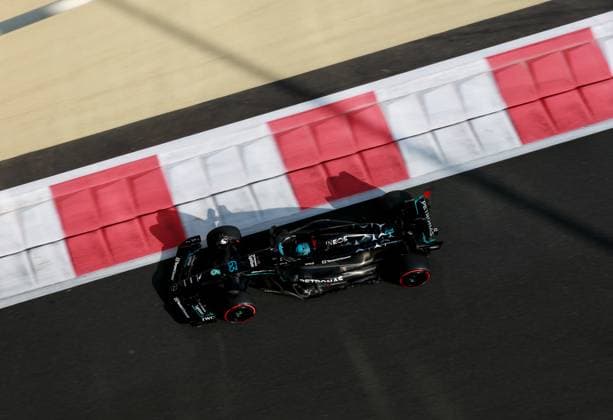 63 George Russell (GBR, Mercedes-AMG Petronas F1 Team), F1 Grand Prix of Abu Dhabi at Yas Marina Circuit on November 25, 2023 in Abu Dhabi, United Arab Emirates. (Photo by HOCH ZWEI) Abu Dhabi United Arab Emirates