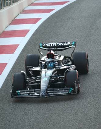 25.11.2023, Yas Marina Circuit, Abu Dhabi, Formula 1 Etihad Airways Abu Dhabi Grand Prix 2023 , im Bild George Russell (GBR), Mercedes-AMG Petronas F1 Team Abu Dhabi Yas Marina Circuit Vereinigten Arabischen Emirate