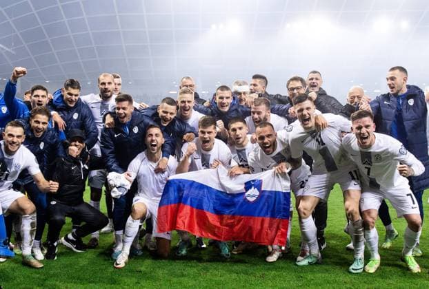 20.11.2023, SRC Stozice, Ljubljana, SLO, UEFA EM Qualifikation, Slowenien vs Kasachstan, Gruppe H, im Bild Team Slovenia celebrate during the UEFA European Championship, EM, Europameisterschaft qualification, group H match between Slovenia and Kazakhstan at the SRC Stozice in Ljubljana, Slovenia on 2023 11 20. Expa
