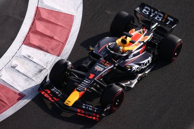 November 25, 2023, Abu Dhabi, United Arab Emirates: Max Verstappen of Red Bull Racing during Practice 3 of Formula 1 Abu Dhabi Grand Prix at Yas Marina Circuit on November 25, 2023 in Abu Dhabi, United Arab Emirates. Abu Dhabi United Arab Emirates - ZUMAz156 0367796248st Copyright: xBeataxZawrzelx