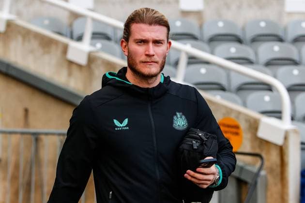 25th November 2023; St James Park, Newcastle, England; Premier League Football, Newcastle United versus Chelsea; Loris Karius of Newcastle United arrives at St James Park  ActionPlus12579036 GrahamxWilson