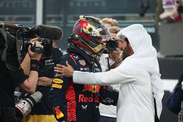 1 Max Verstappen (NLD, Oracle Red Bull Racing), Mohammed Ben Sulayem (UAE, FIA President), F1 Grand Prix of Abu Dhabi at Yas Marina Circuit on November 26, 2023 in Abu Dhabi, United Arab Emirates. (Photo by HOCH ZWEI) Abu Dhabi United Arab Emirates