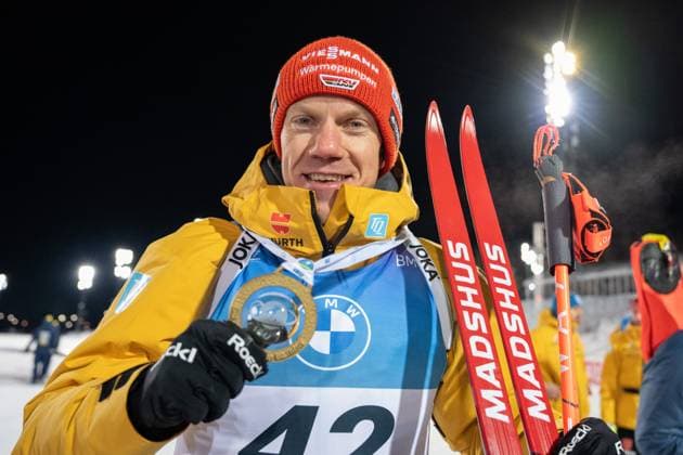 Sport Themen der Woche KW47 Sport Bilder des Tages Biathlon, WC Östersund, Roman Rees gewinnt 20km Einzel Männer 231126 Roman Rees of Germany celebrates after the men s 20 km individual during the IBU World Cup on November 26, 2023 in Östersund. Photo: Petter Arvidson BILDBYRAN kod PA PA0696 skidskytte biathlon skiskyting världscupen ibu world cup individuell individual bbeng jubel *** 231126 Roman Rees of Germany celebrates after the men s 20 km individual during the IBU World Cup on November 26, 2023 in Östersund Photo Petter Arvidson BILDBYRAN code PA PA0696 biathlon biathlon biathlon world cup ibu world cup individual individual individual bbeng jubel  Copyright: PETTERxARVIDSON BB231126PA164