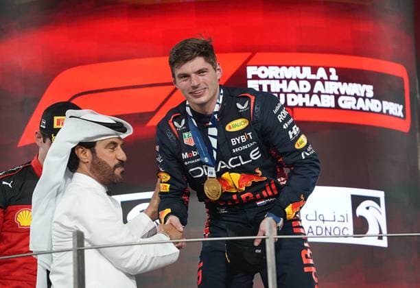 26.11.2023, Yas Marina Circuit, Abu Dhabi, Formula 1 Etihad Airways Abu Dhabi Grand Prix 2023 , im Bild Sieger Max Verstappen (NLD), Oracle Red Bull Racing Abu Dhabi Yas Marina Circuit Vereinigten Arabischen Emirate